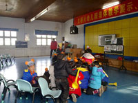 幼儿园中班游戏教案《滚筒》及教学反思