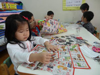 幼儿园大班地铁主题教案《乘地铁》